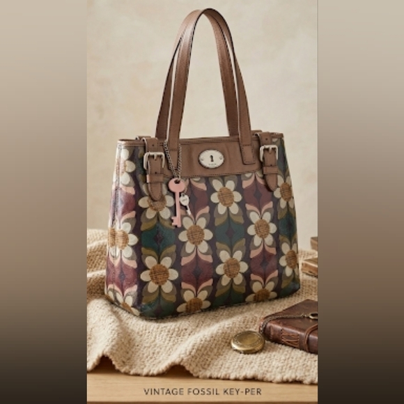 Fossil Handbags - VINTAGE FOSSIL Key-Per Floral Handbag